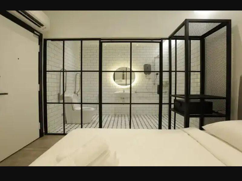 แซด โฮเต็ล อารา ดามันซารา แอลอาร์ที มอลล์ แอร์พอร์ต Hotel เปอตาลิงจายา ภายนอก รูปภาพ